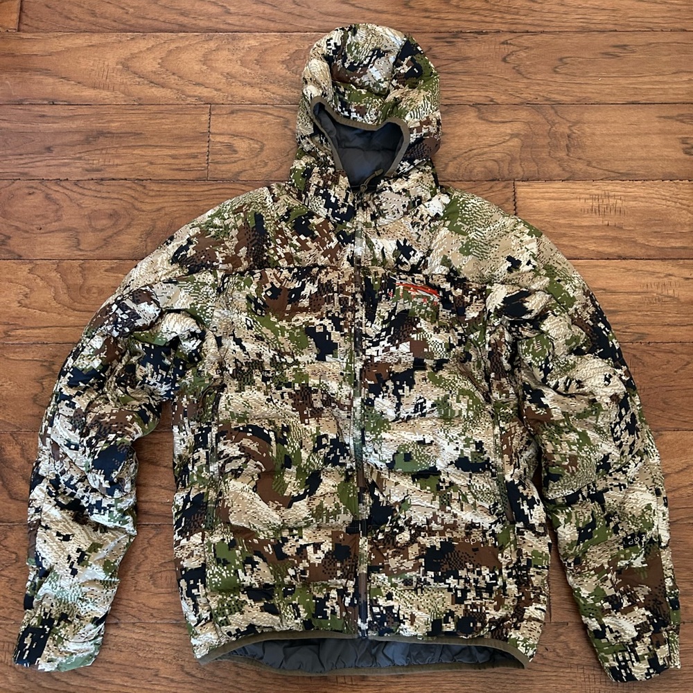 Men's Camouflage Jacket
NWO tags.